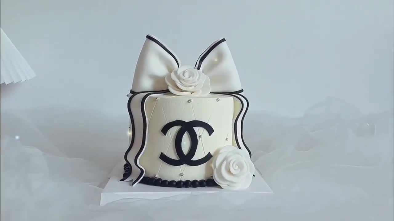 High end cake