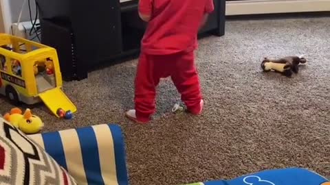 😂 #babygotmoves #toddlerdance #funnyvideos #funny