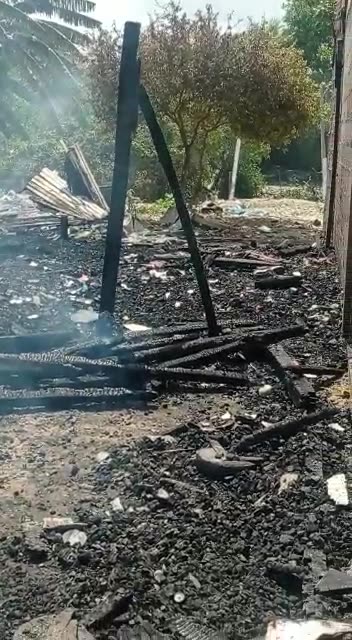 Casas quemadas en incendio en Olaya Herrera