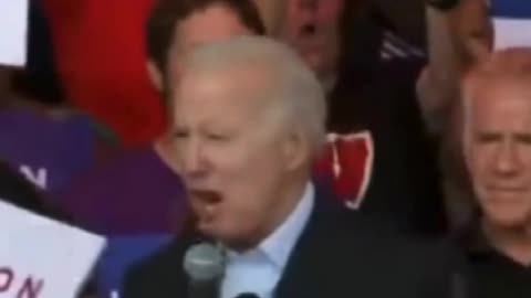 Biden SCREAMS and shakes like a madman during bizarre speech