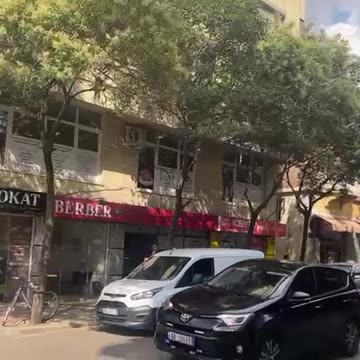 Autobusi me te ndaluarit