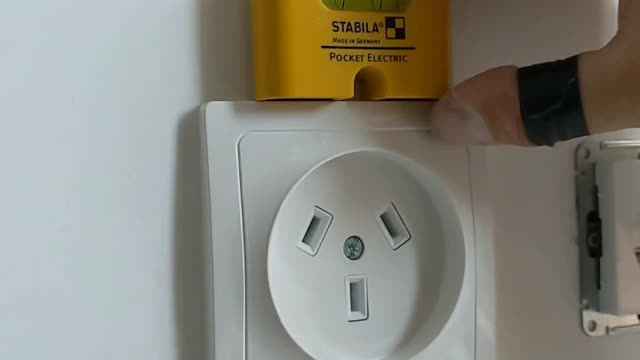 socket installation