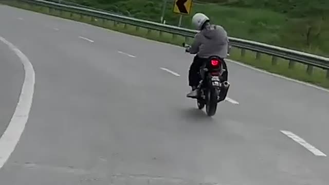 Motorcycle Rider, Banking Tricks!😂😂😂