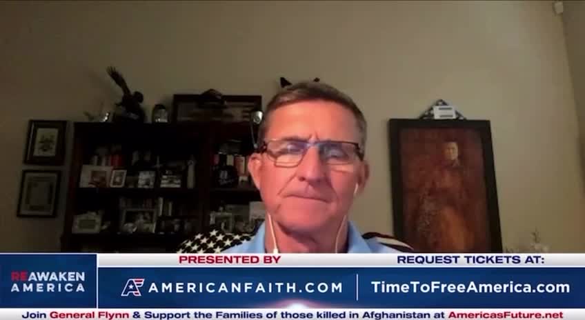 Gen. Flynn: “It’s a controlled financial collapse”