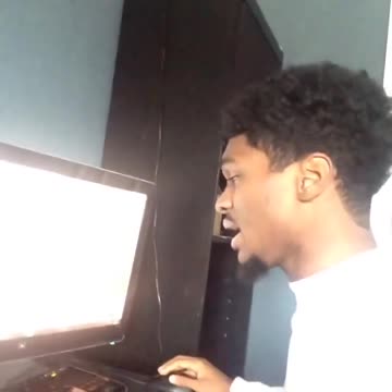 .Confused Dermatologist Vine