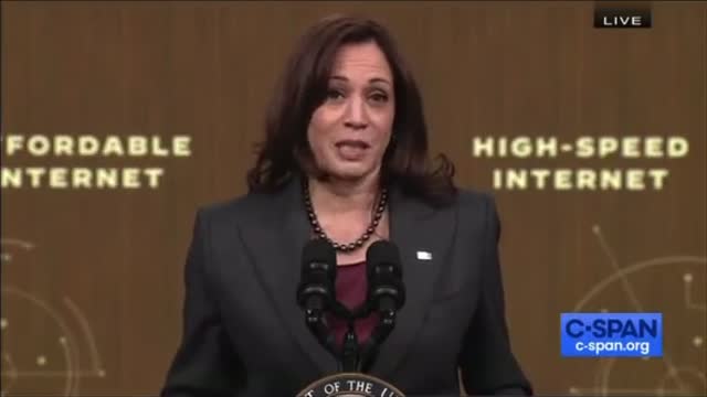 Kamala Forces Everyone To Sit Through Her Grade School Report On Why The Internet Is Important