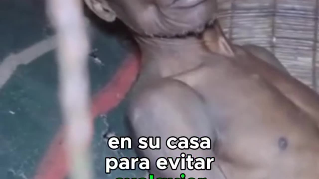 Coloca una acerca en su casa porque le dan miedo las mujeres