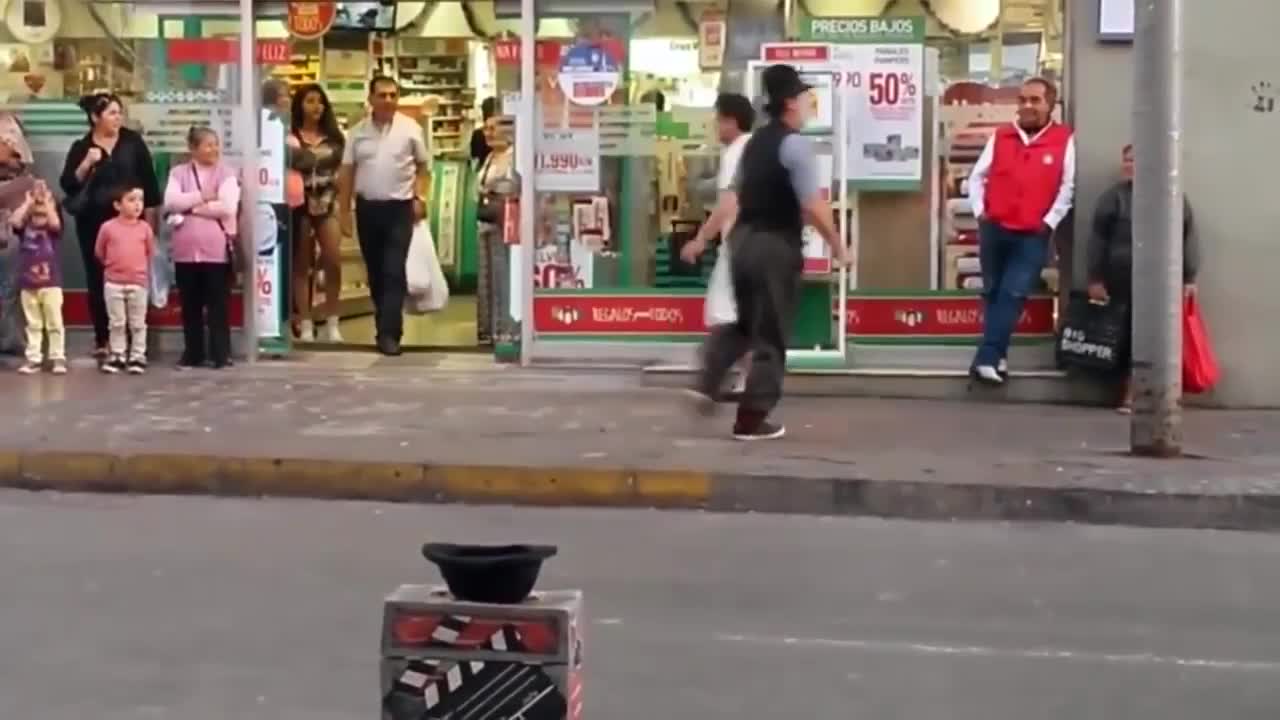 Very Funny Clown on Street 🤡