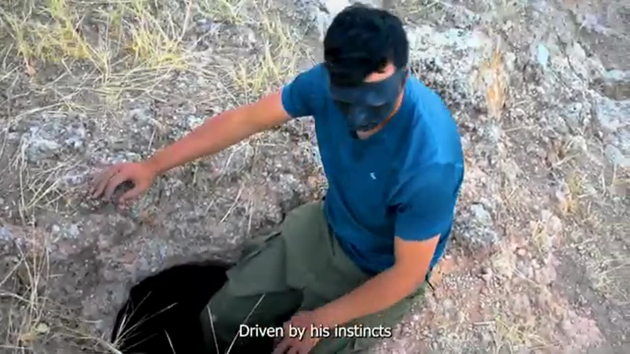 Metal detector leads us to HIDDEN gold treasure underground!