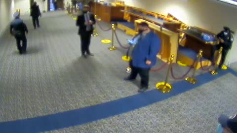 1476HSOB02SH211Hallway_2021-01-06_16h40min01s390ms.mp4