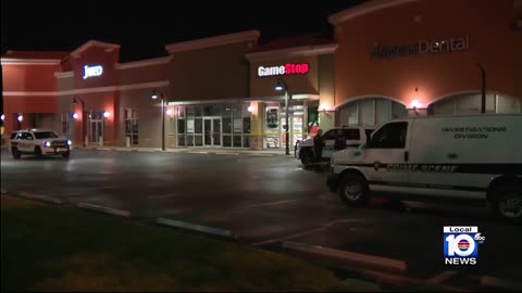 Played The Wrong Game Florida GameStop Employee Fatally Shot