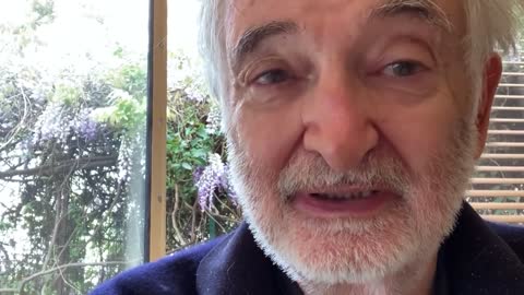 Jacques Attali nous parle de codes !