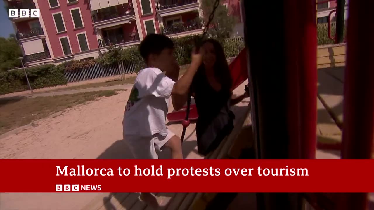 Spain set for protests over tourism | BBC News