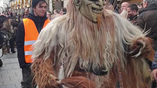 These Krampus must be drunk. Really Funny!