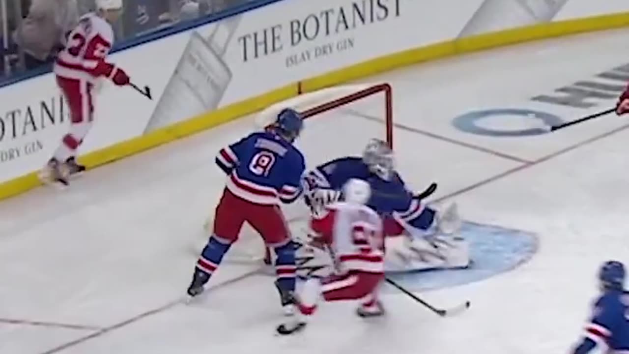 Shesterkin with the quick glove NHL 24