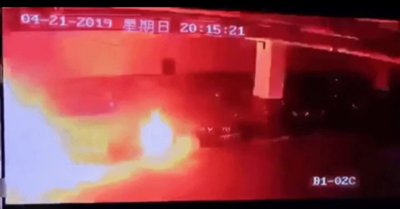 November 18, 2022 Exposing EV 🔥🚕