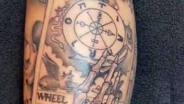 Full Sleeve Tattoo for Girls - Best Hip Tattoos for Women, Sleeve Tattoos for women