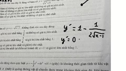 Gọi m là giá trị nhỏ nhất của hàm số y=x-1+4/(x-1) trên khoảng (1;+vo cuc). Tìm m