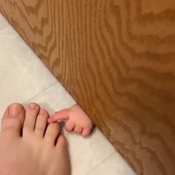 You're in the bathroom and then you'👶