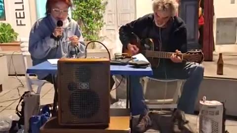 Innamorati della vita. Anna Conte ed Egidio De Lorenzo alias gli "Oxygen" in concerto a Latronico