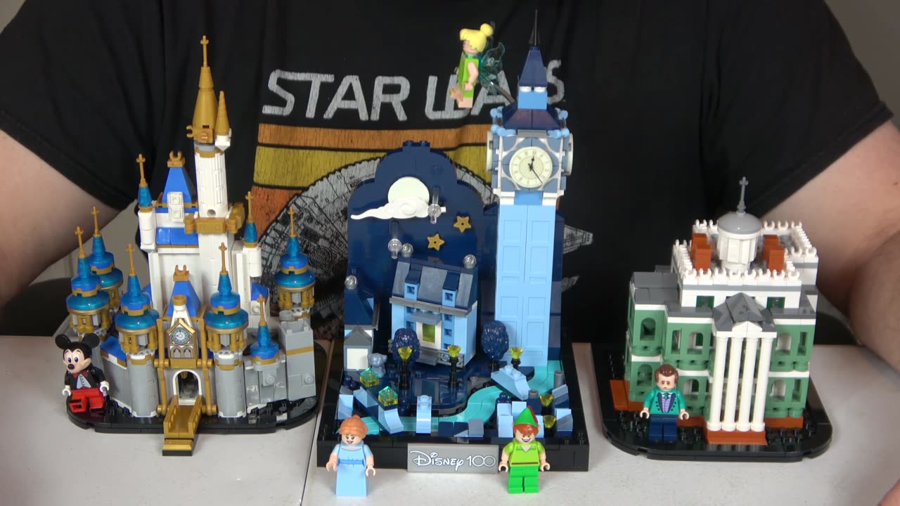 Unboxing Lego 43232 Peter Pan and Wendy's flight over London Set
