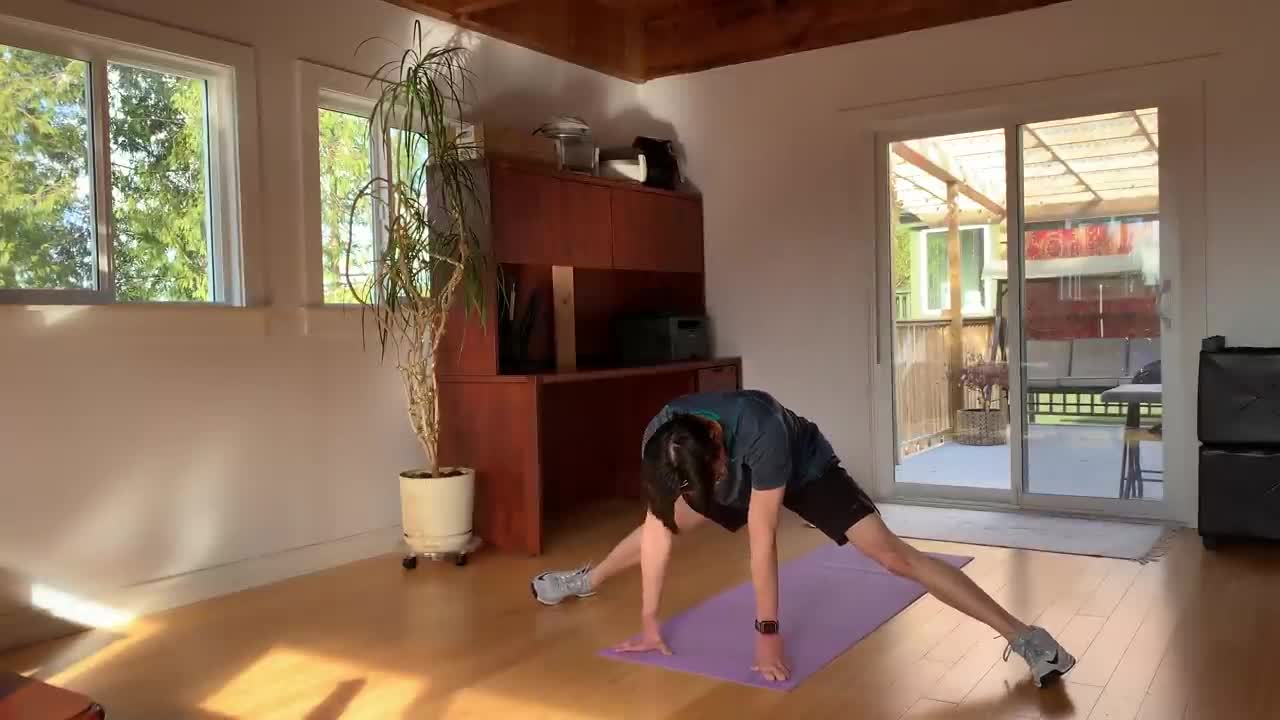 How I Learned The Full Splits in 30 Days