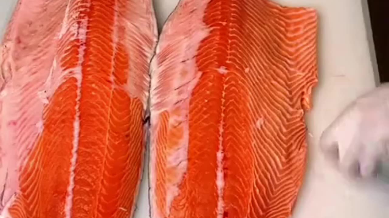 salmon Fish fillet knife cutting skills