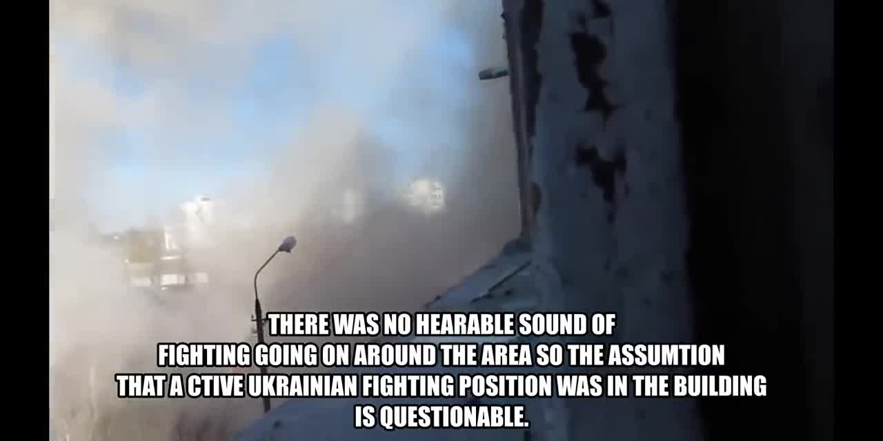 Ukraine War - Russian Tank Fires Directly At Residential Building • Nearly Hits Person Filming