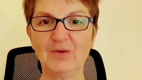 KU KLUX KARENS - VOL. 393: "KAREN" IS A POLITICAL ANALYST