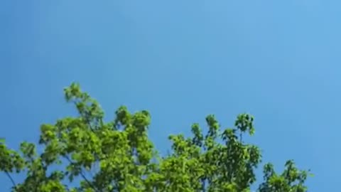 Himmel in Berlin am 18. Mai 2022 so 14:30 Uhr