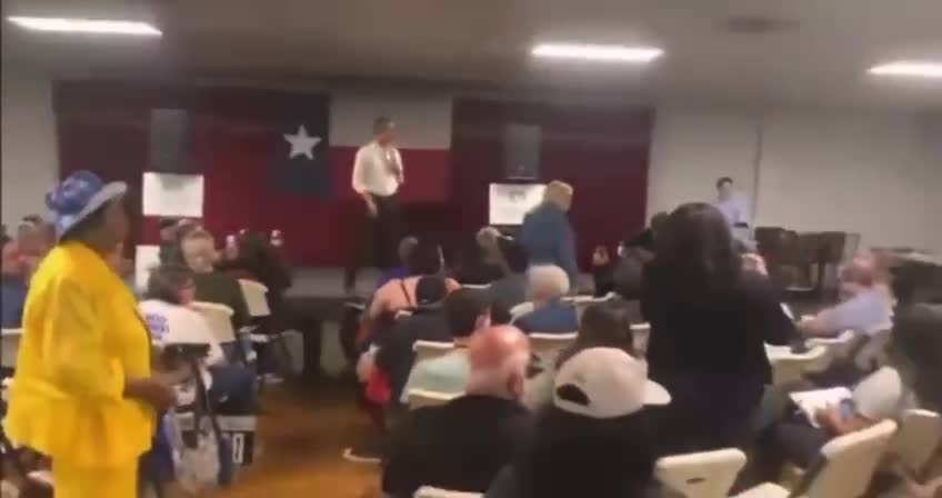 Sanctimonious Beto Gets Interrupted Himself at His Own Campaign Event