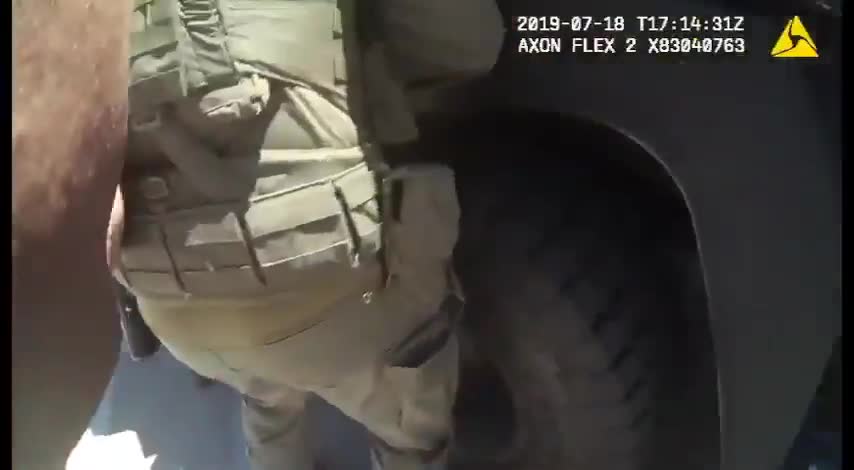 Police Respond To Domestic Violence Call... Barricade, Children Hostage (Body Cam)