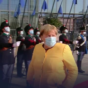 maske Merkel