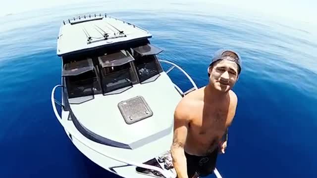 Isolatinginthedeepblue