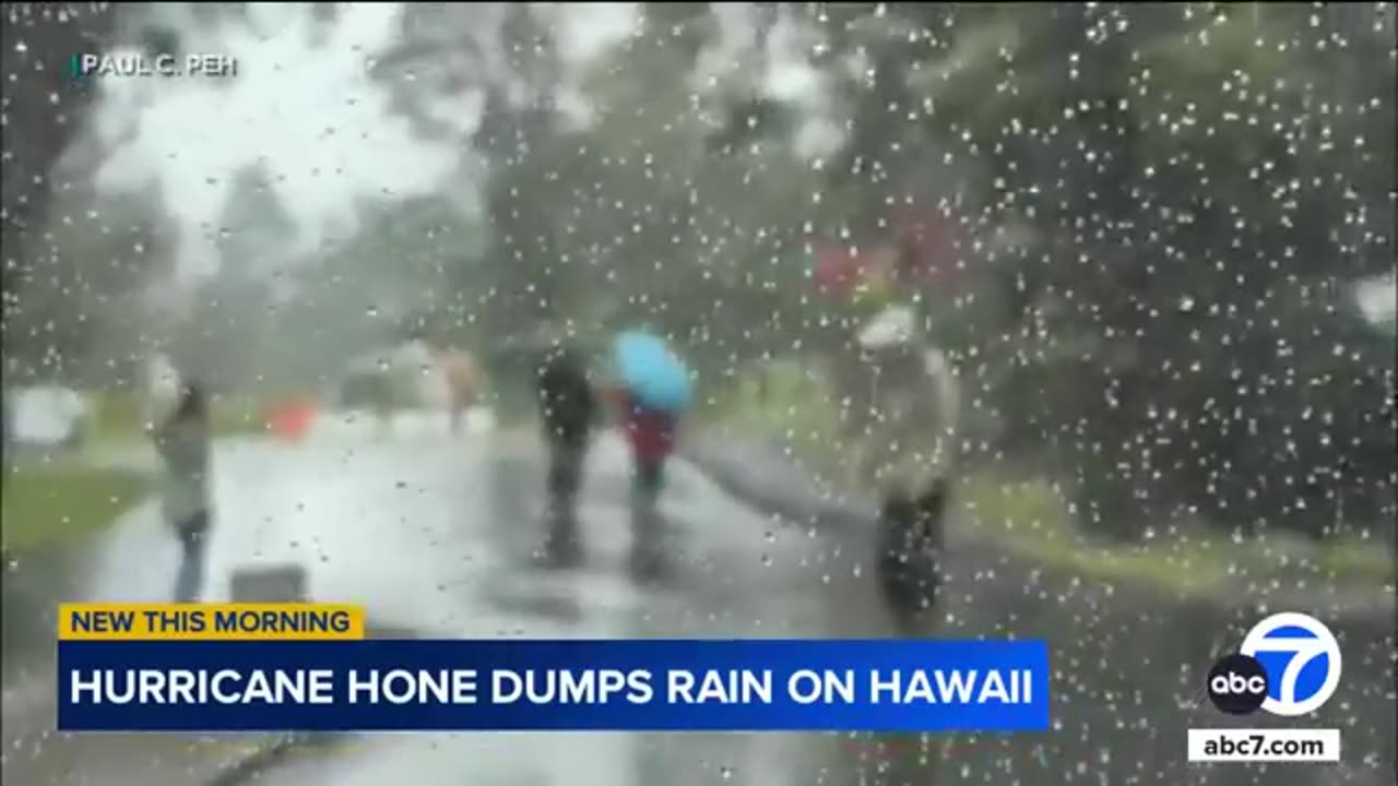 Hurricane Hone moves south of Hawaii's Big Island as Category 1 storm