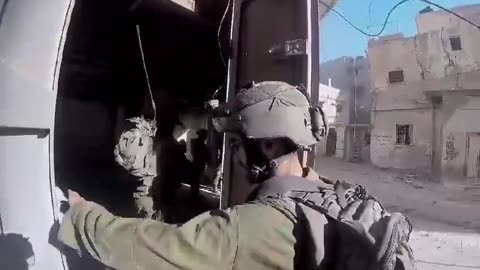 ⚠️Bodycam footage of an IDF stepper in Gaza