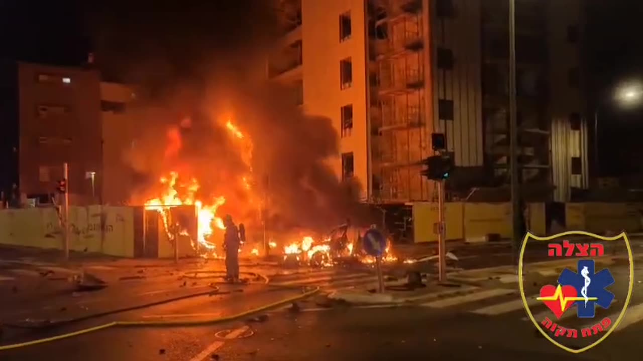 Additional documentation from the explosion scene in Petah Tikva.