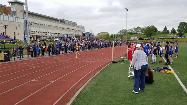 5.4.22 - Girls 4x200 Relay - Jim Parsons Middle School Regional Track Meet @ Notre Dame Academy