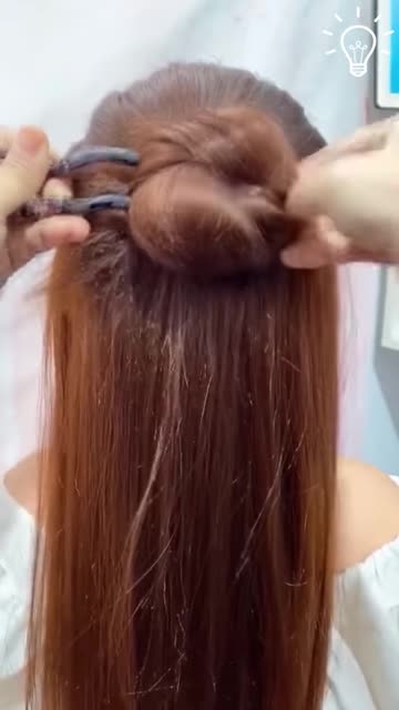 4 different hairstyles in a 1 minute video😍