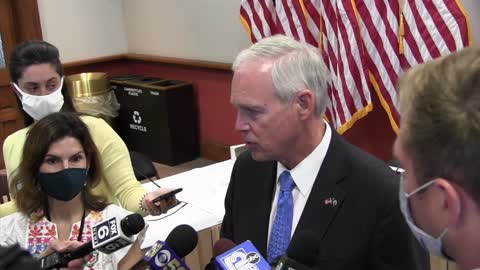 Media Questions Sen. Johnson in Milwaukee