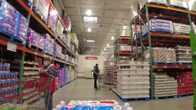 COSTCO HYPERLAPSE........... Pretty Cool