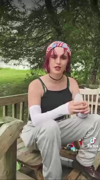 "Pictures" Aubrey Bequette Tic Tock Short Video Aug 2023