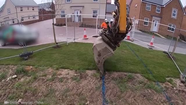 Most Satisfying Videos Of Workers Doing Their Job Perfectly !