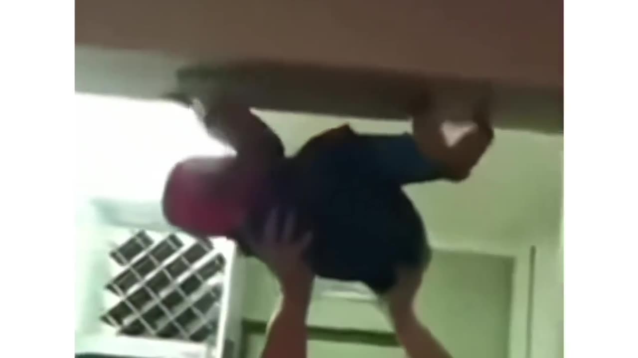 TODDLER SPIDERMAN WITH DAD