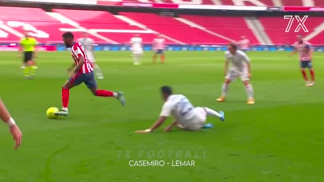 Football fights between Stars