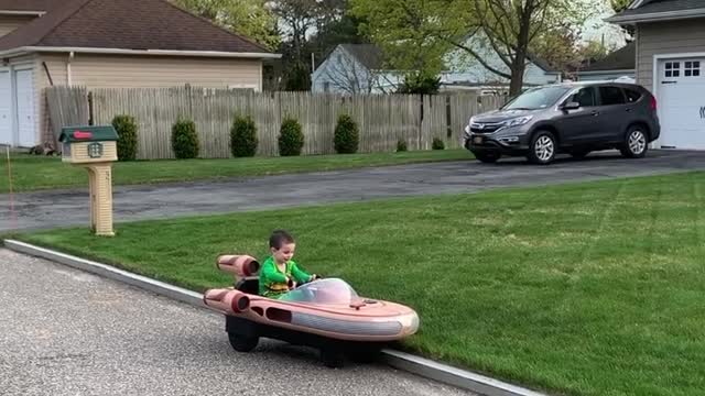 Kiddo Cruises Landspeeder into Bushes