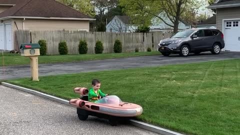 Kiddo Cruises Landspeeder into Bushes