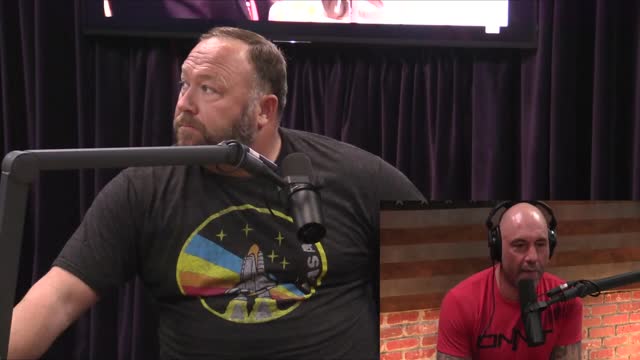 Alex Jones vs Joe Rogan