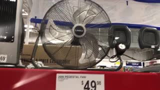 Fans at Sam’s Club 2022!