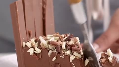 Kit Kat Pie